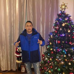 Meet your Posher, Leo